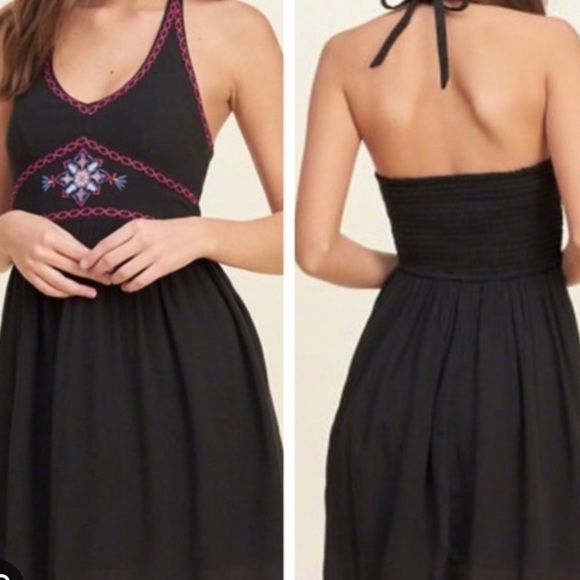 GUC Hollister XS Black Boho Halter Embroidered Low Back Spring Summer Goth Dress - Picture 4 of 10